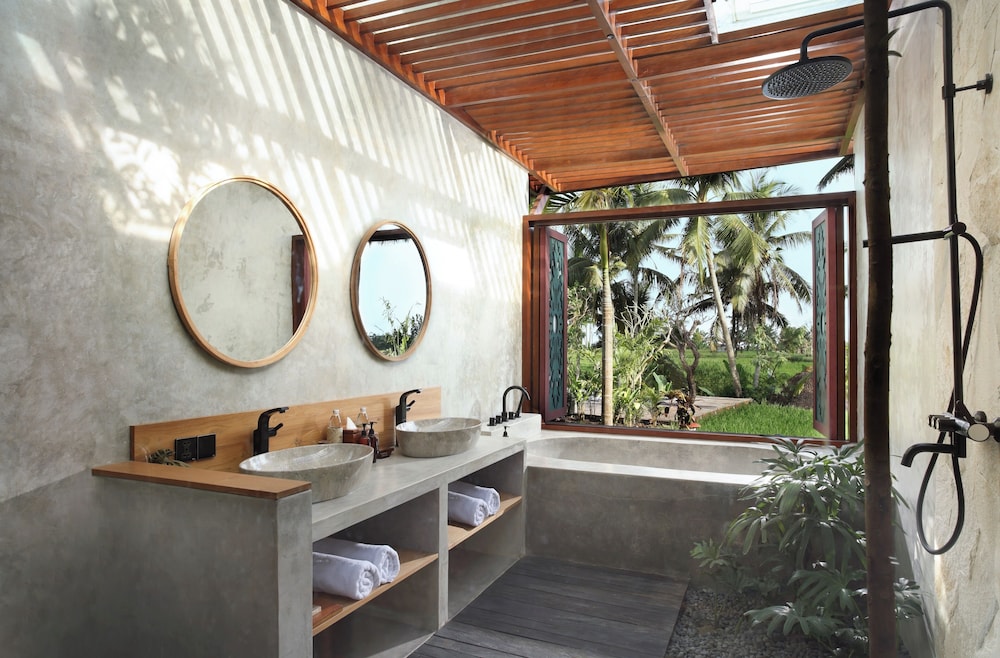 Inara Room - Photo 3