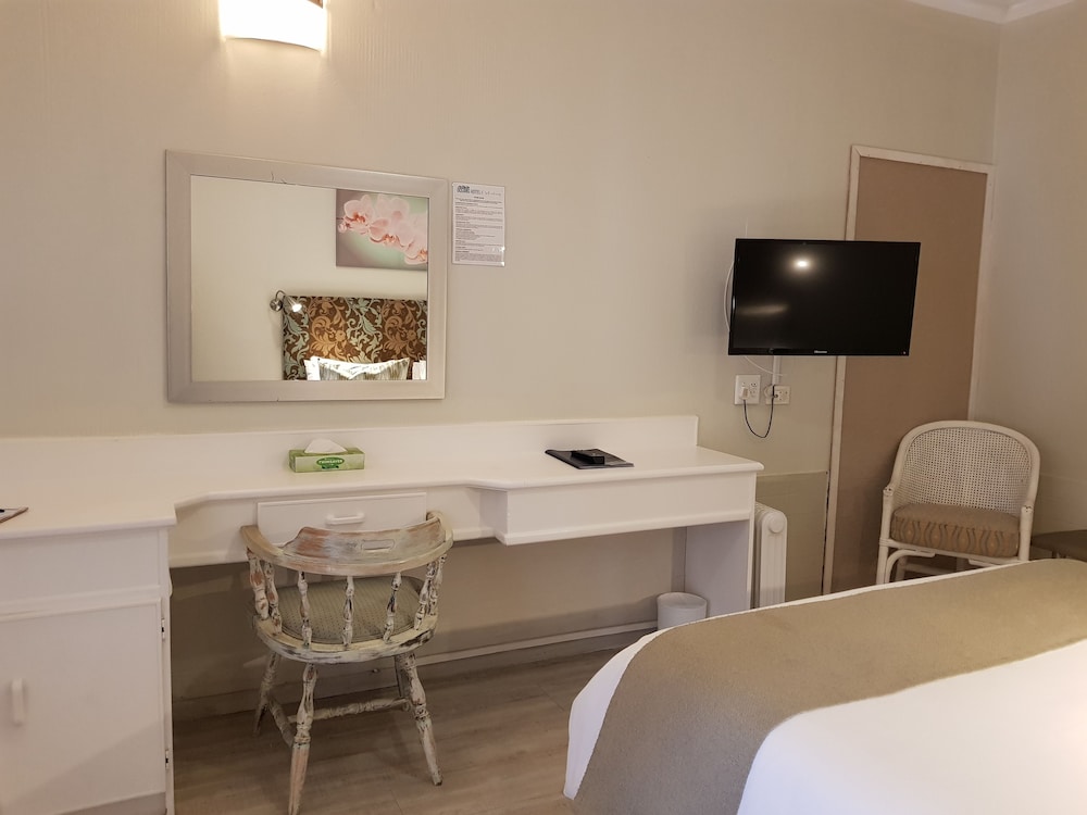 Double Room (Block A) - Photo 1