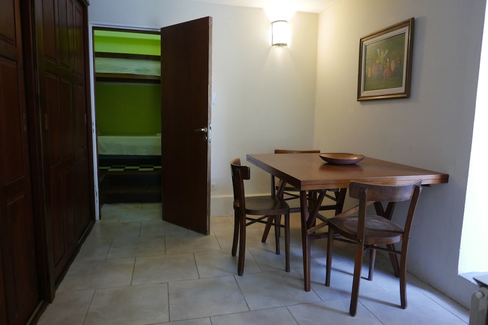 Apartment, 2 Bedrooms, Kitchen, Garden View photo 3
