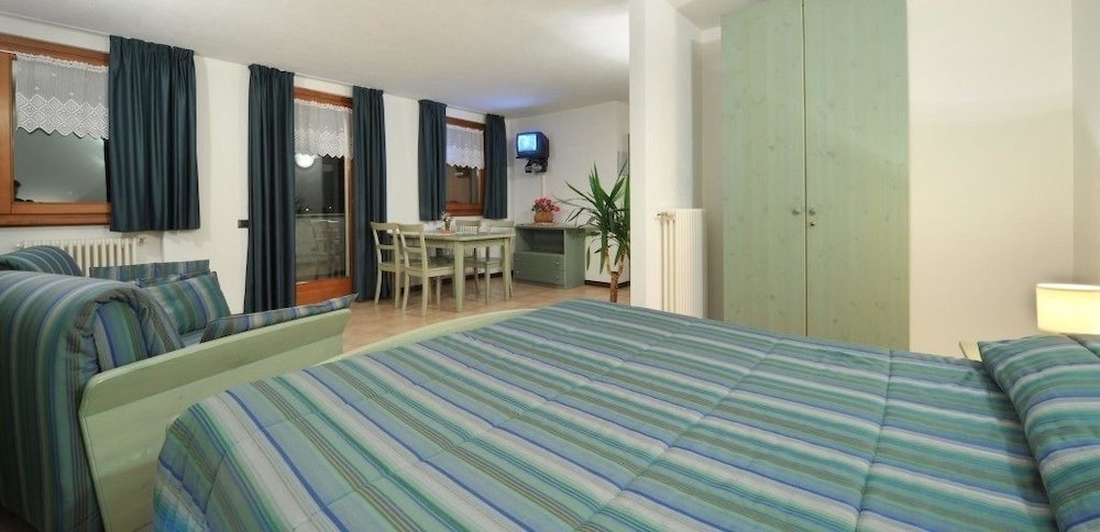 Quadruple Room photo 2