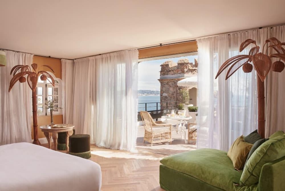 Panoramic Suite - Photo 1