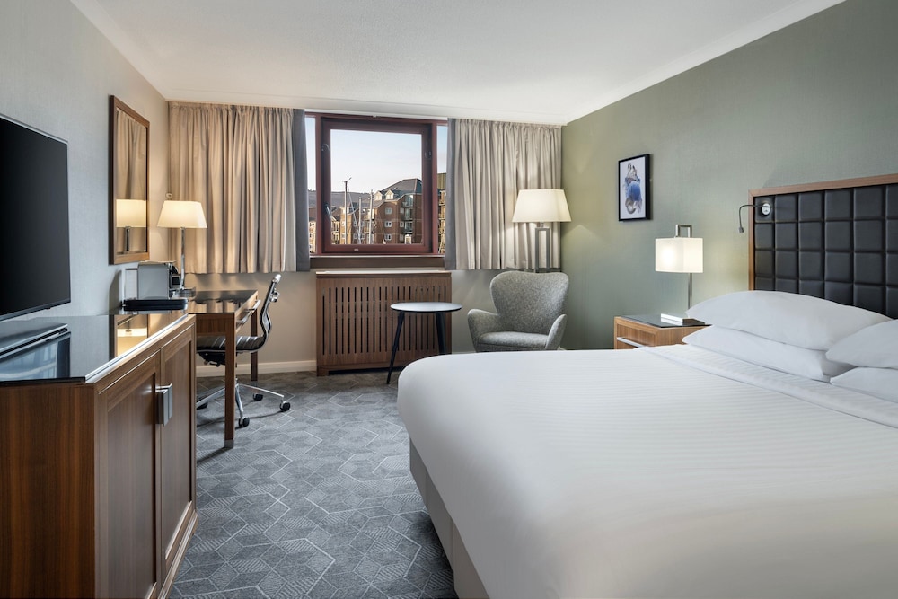 Superior Room, 1 King Bed (Partial View) photo 1
