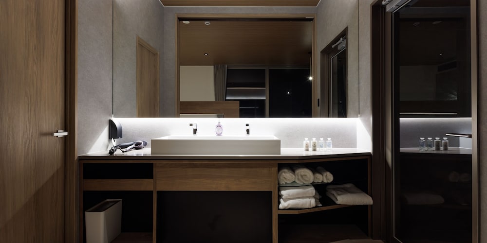 Romantic Suite - Photo 5