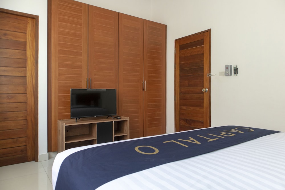 Deluxe Double Room, Pool View photo 2