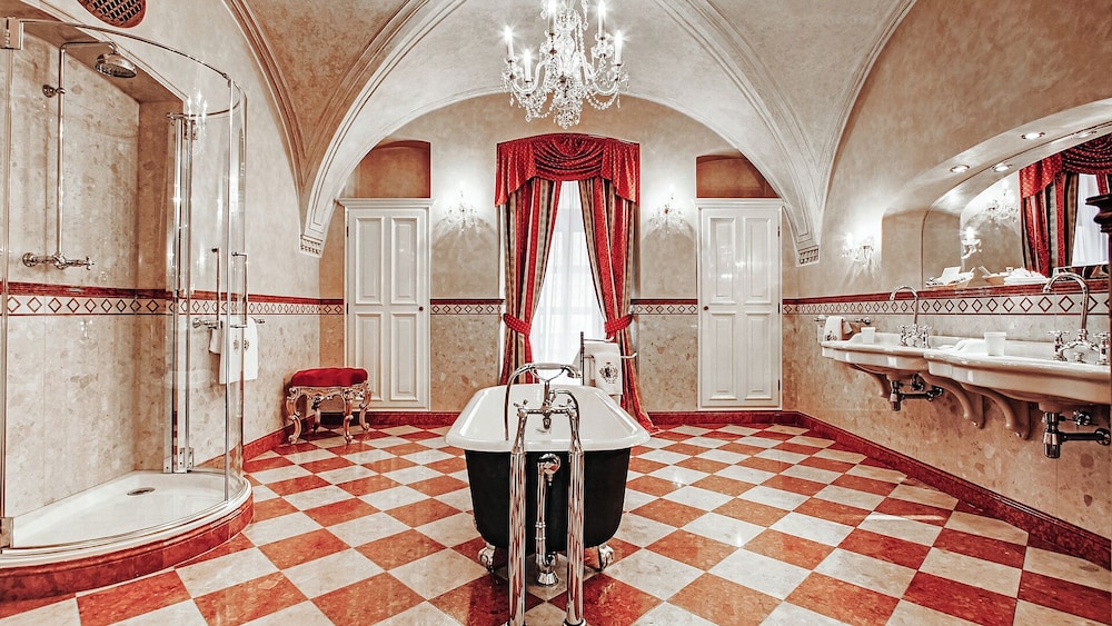 Luxury Suite, 1 Bedroom, Terrace