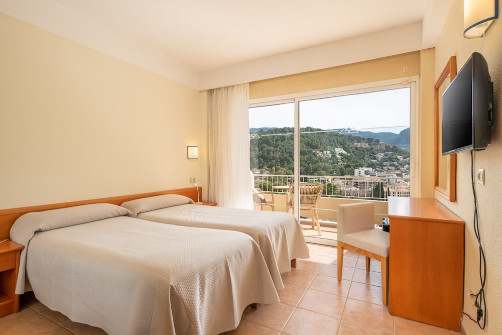 Superior Room, Balcony - Photo 7