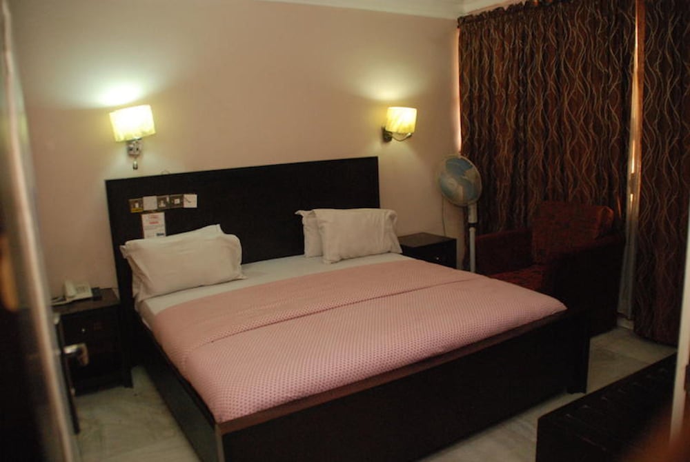Standard Room photo 1