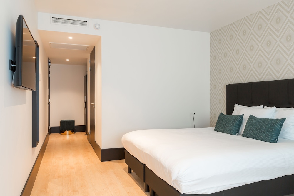 The James Hotel Rotterdam, Foto 2