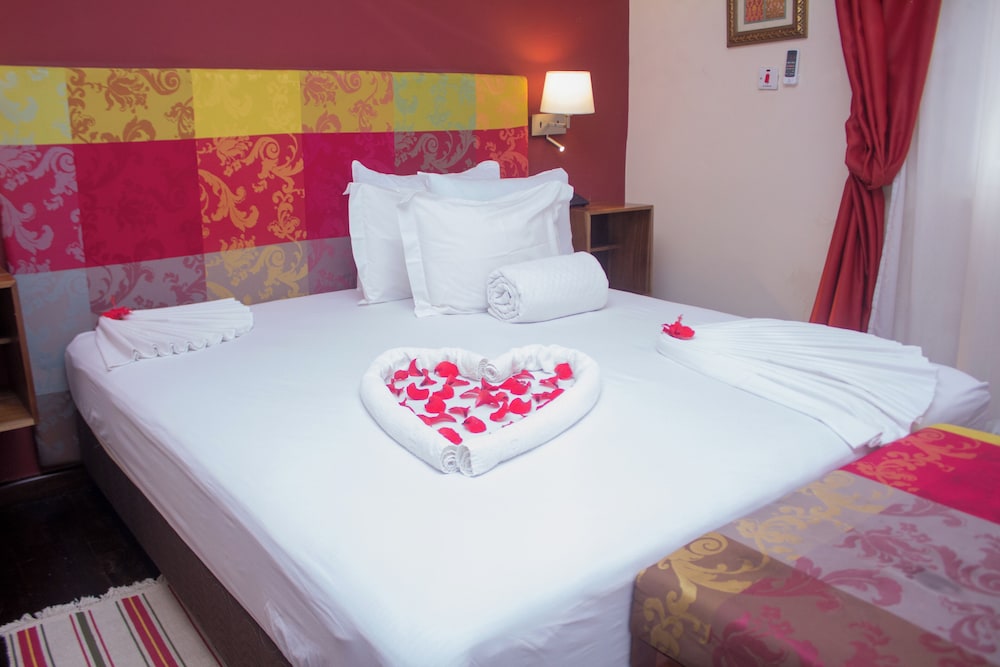 Deluxe Twin Room, Pool Access, Poolside