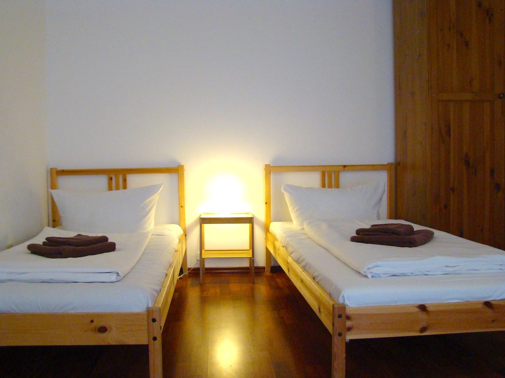 Suite, 2 Bedrooms, Private Bathroom photo 2