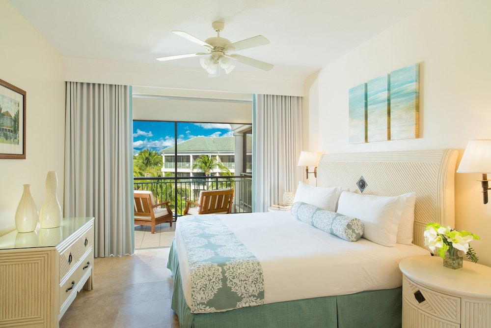 Room, 2 Bedrooms, Pool View - Photo 1