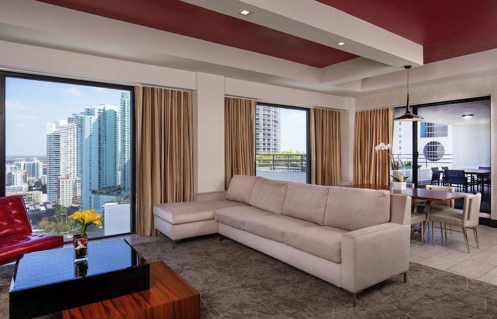 Presidential Suite, 1 King Bed, Balcony