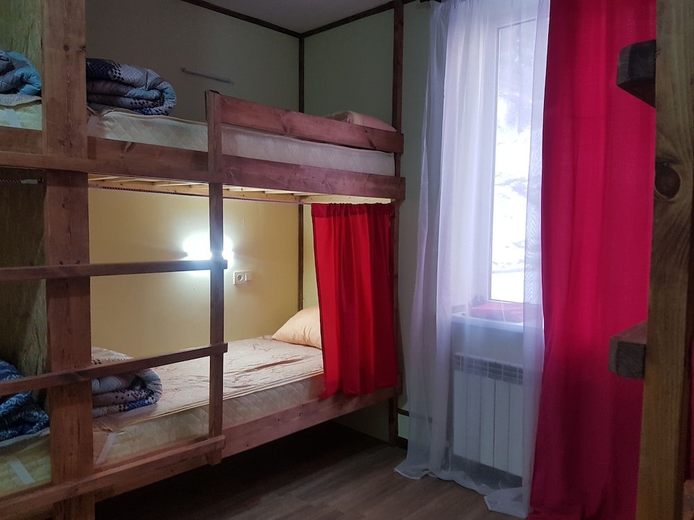 Shared Dormitory, Mixed Dorm (8 guests) photo 1