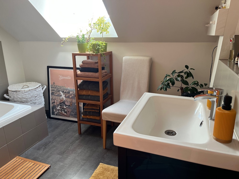 Comfort Room photo 3