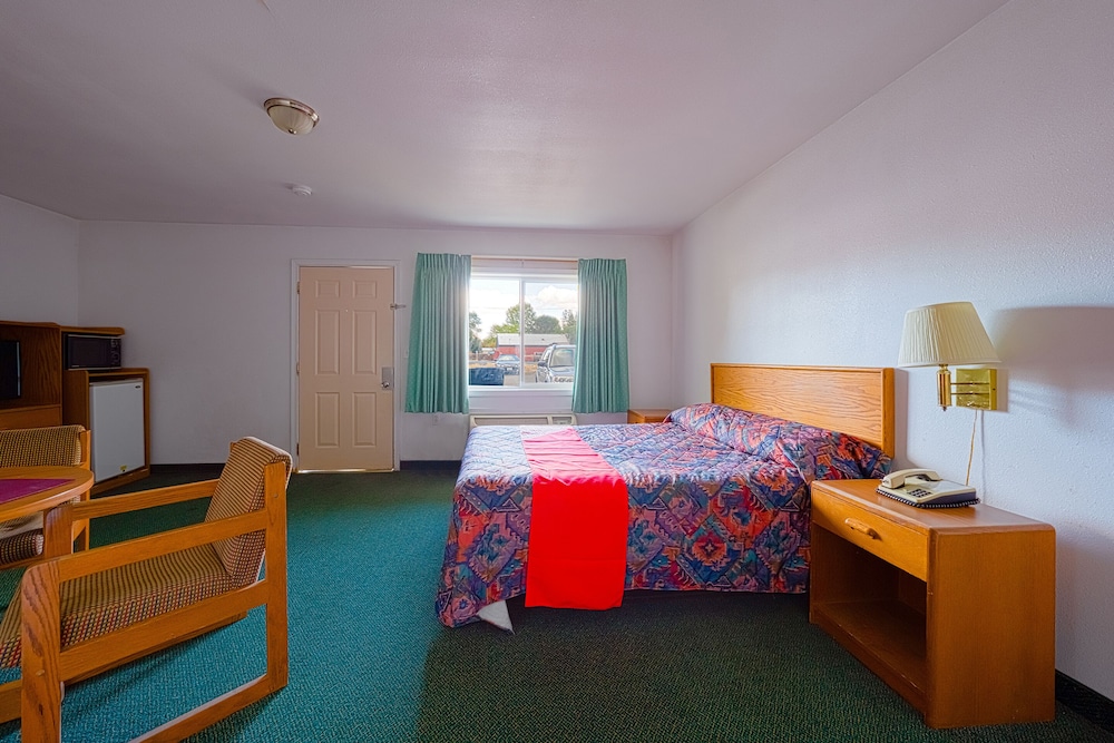 Standard Double Room, 2 Queen Beds photo 1