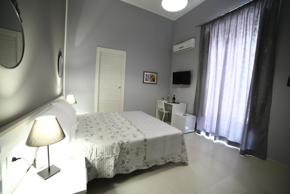 Basic Room photo 2