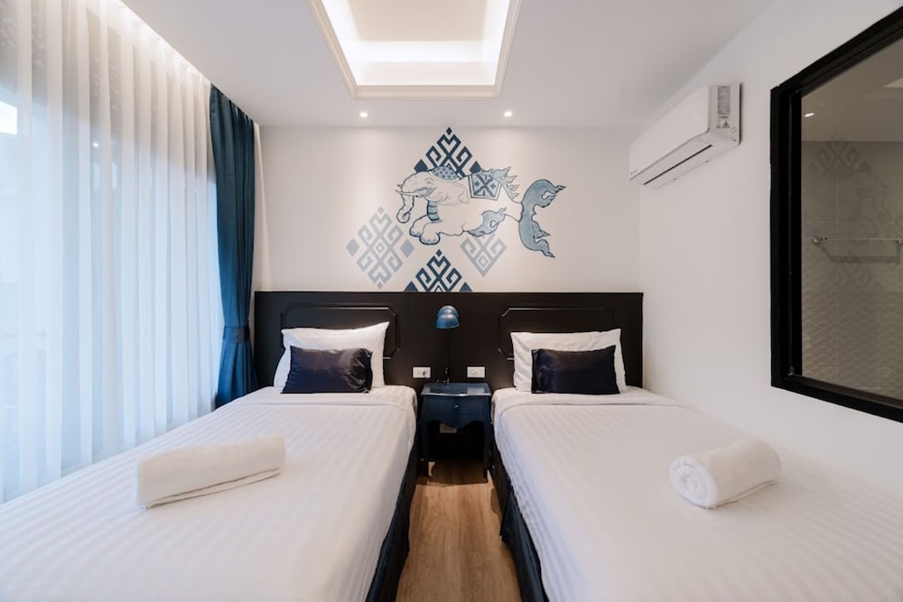 Standard Twin Room photo 2