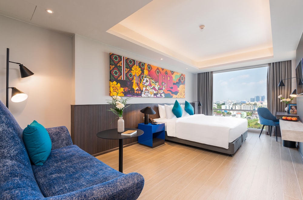 Grand Deluxe Garden View King Room photo 2
