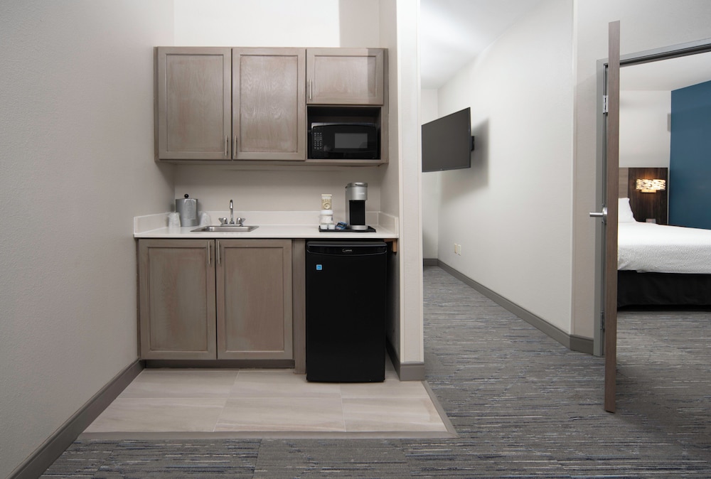 Suite, 1 Bedroom photo 1