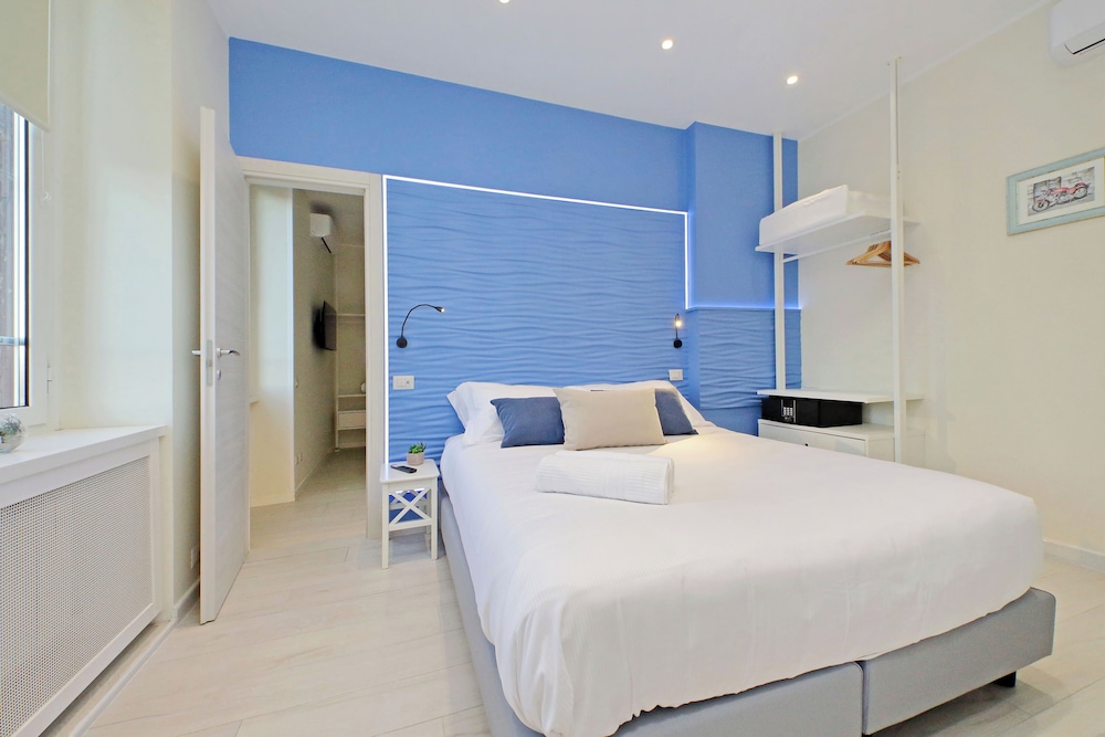 Deluxe Apartment, City View