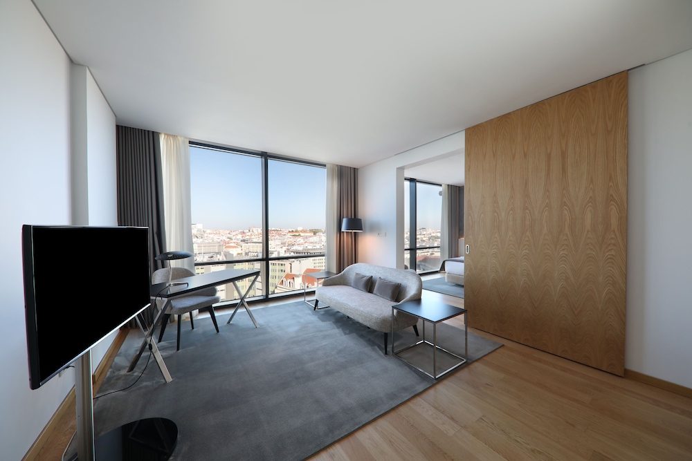 Standard Suite