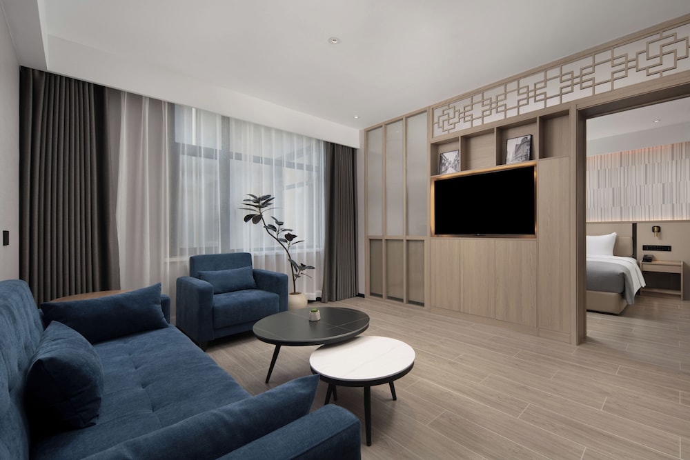 Elite Studio Suite