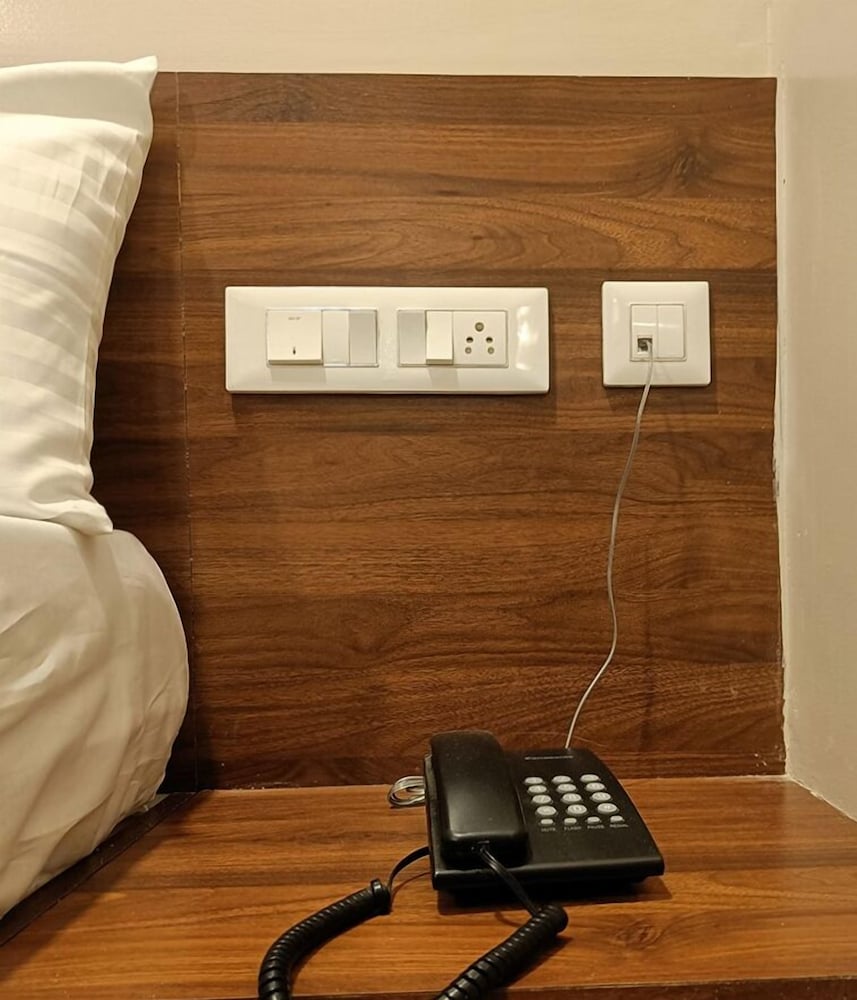 Executive Double or Twin Room - Photo 14