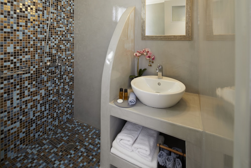 Premium Suite, Hot Tub (Outdoor) - Photo 32