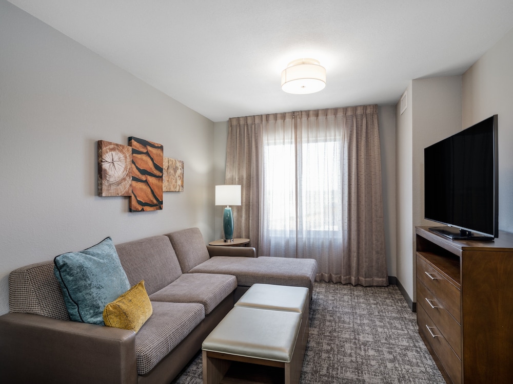 Suite, 1 Bedroom, Accessible (Communications) - Photo 5