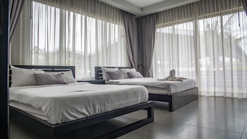 Family Room, 2 Double Beds (Bathtub)