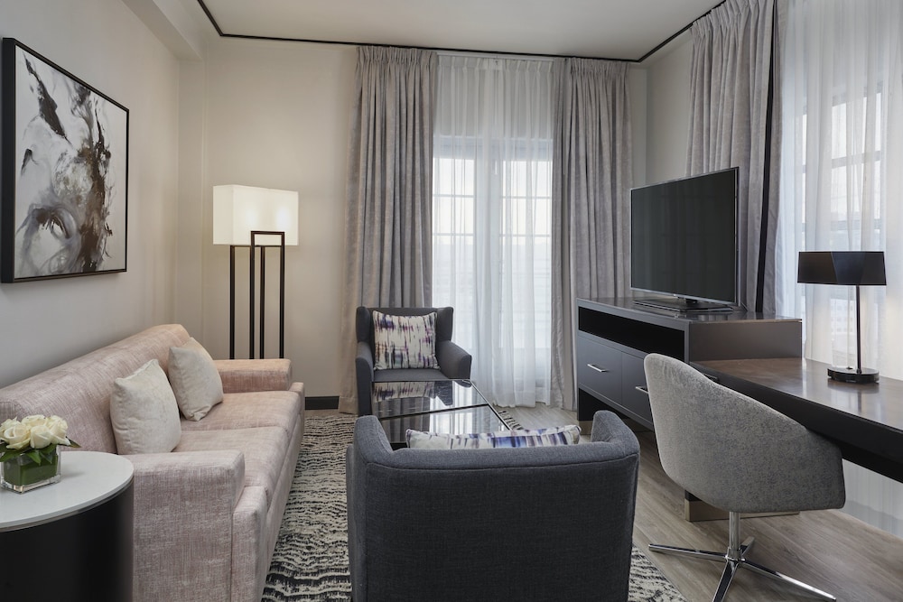 Suite, City View (St. Moritz) - Photo 3