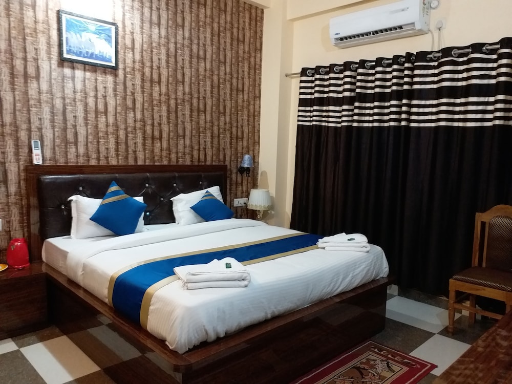 Super Deluxe Room