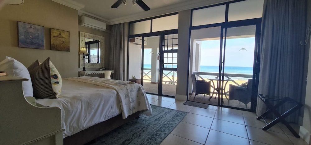 Deluxe Room, 1 Bedroom, Ocean View, Oceanfront photo 1