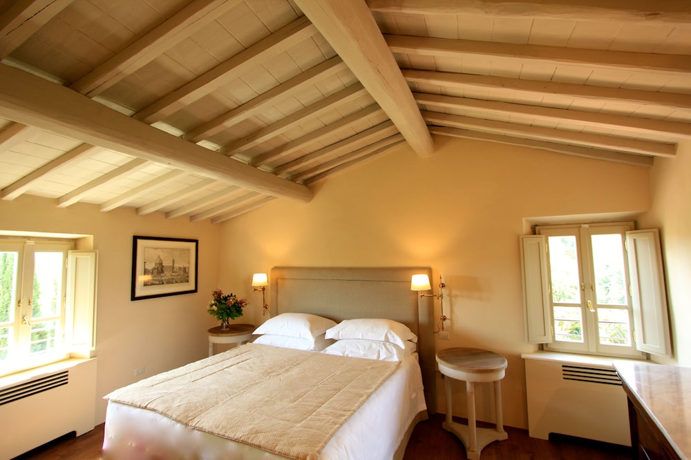 Traditional Villa photo 3