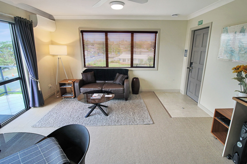 Executive One Bedroom Spa Suite photo 2