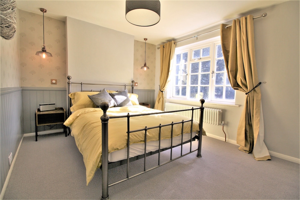Two- Bedroom House photo 1
