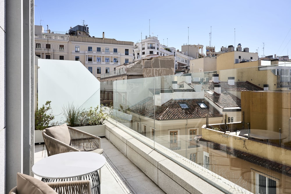 Superior Room, Terrace - Photo 4