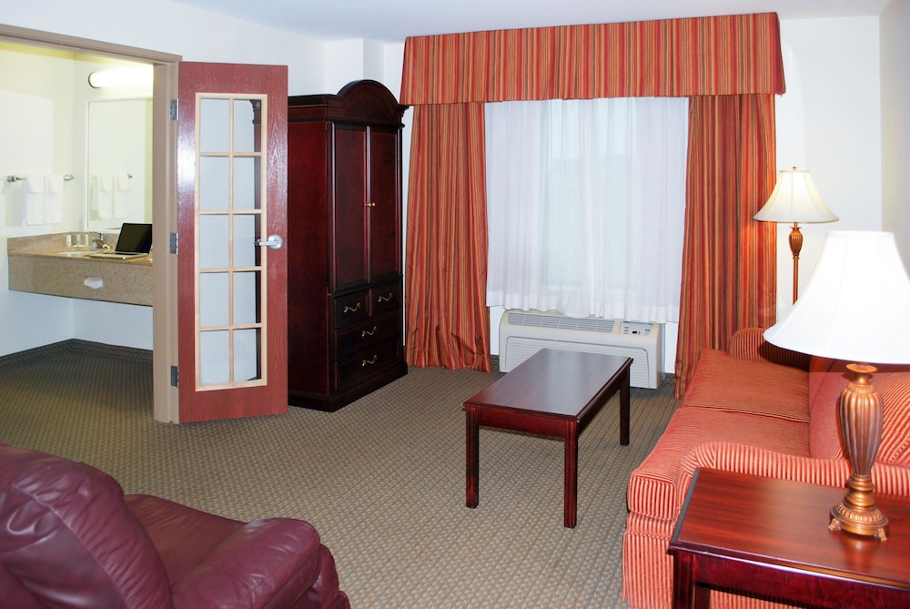 Suite, Non Smoking - Photo 1