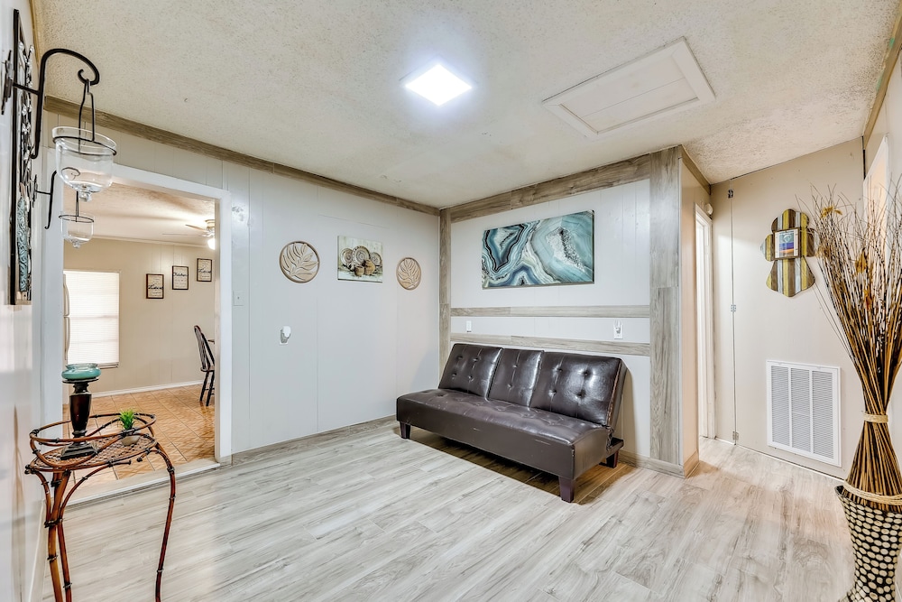 House (3 Bedrooms) photo 2