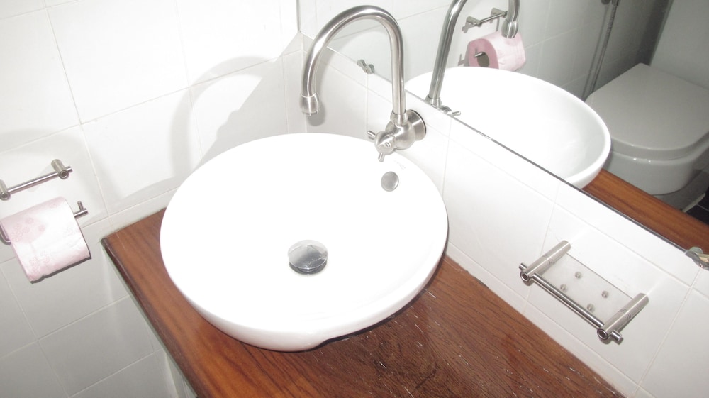Single Room (Good for 2 People) photo 2