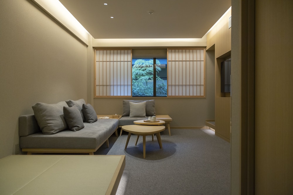 Deluxe Twin Room, Non Smoking - Photo 6