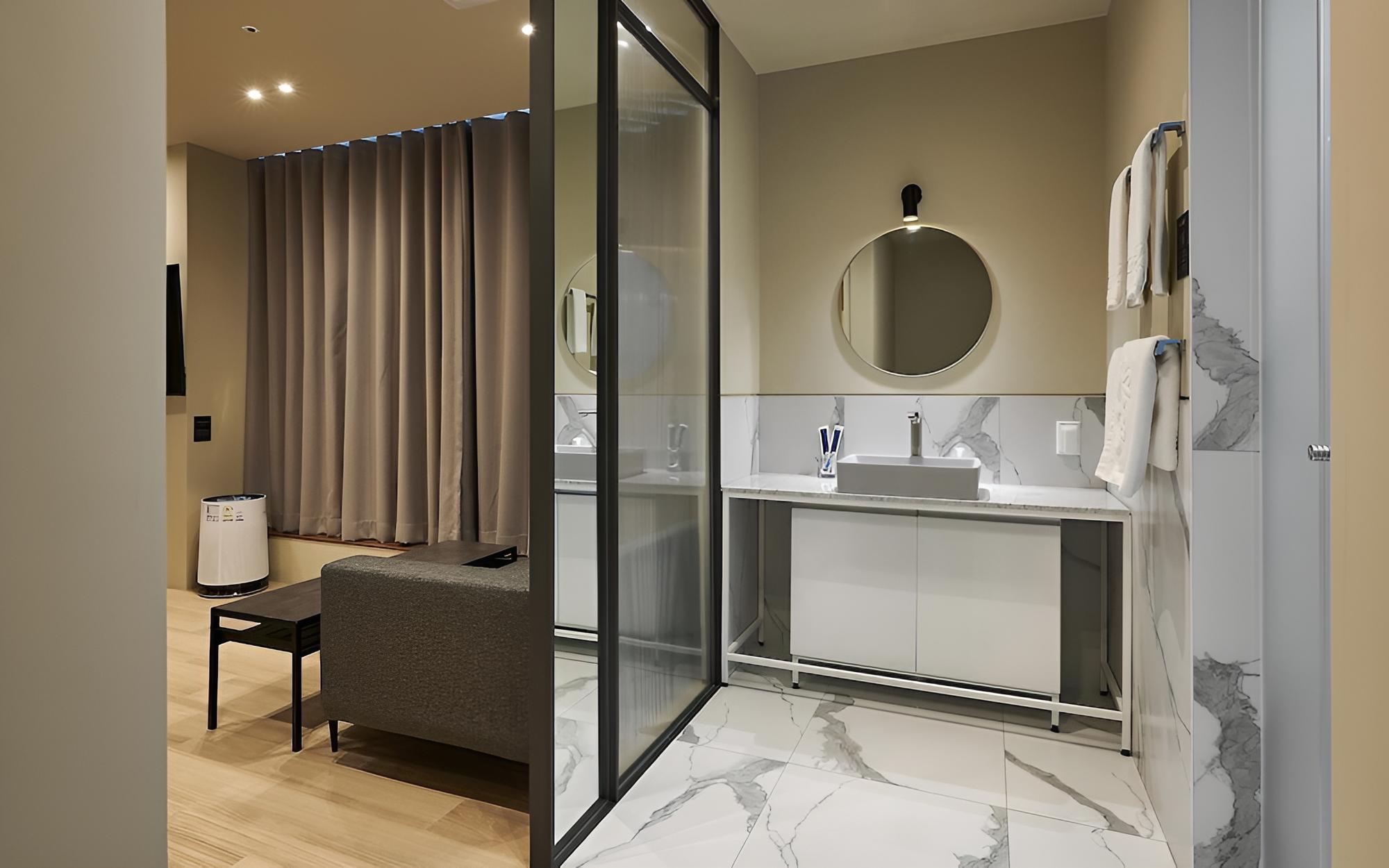 Room (VIP Spa Twin - Mixed Gender Not Avail) - Photo 1