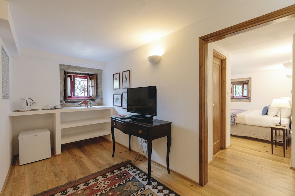 Standard Room - Photo 9
