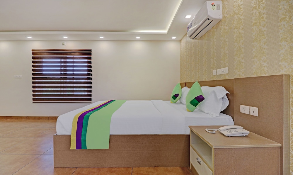 Deluxe Room - Photo 3