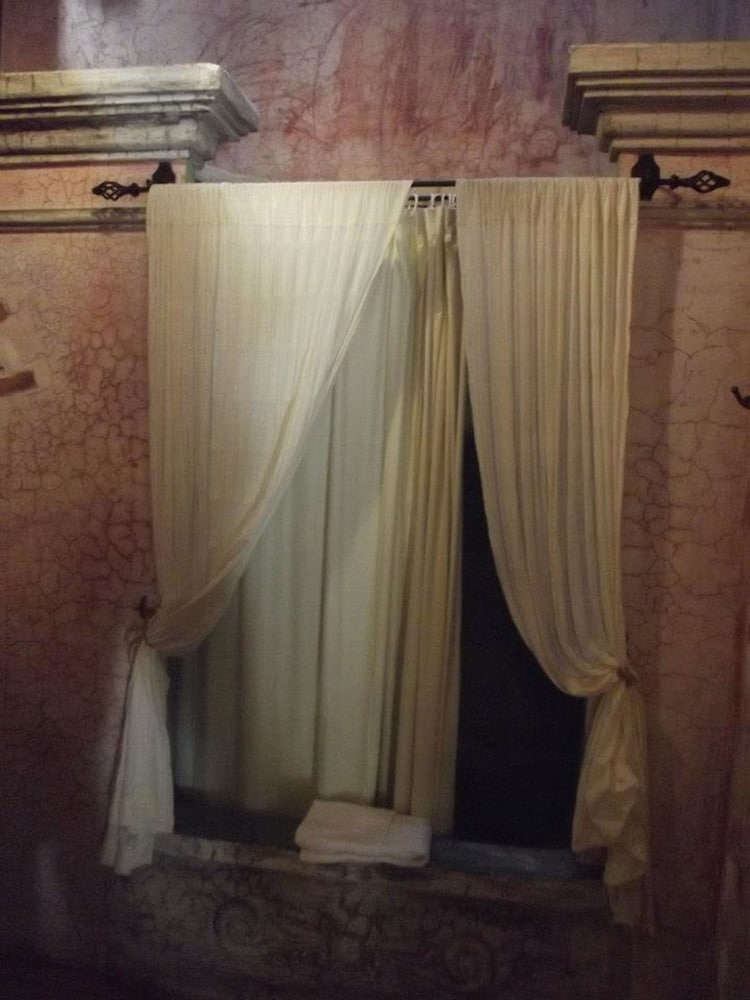 Classic Triple Room, Multiple Beds, Non Smoking photo 2