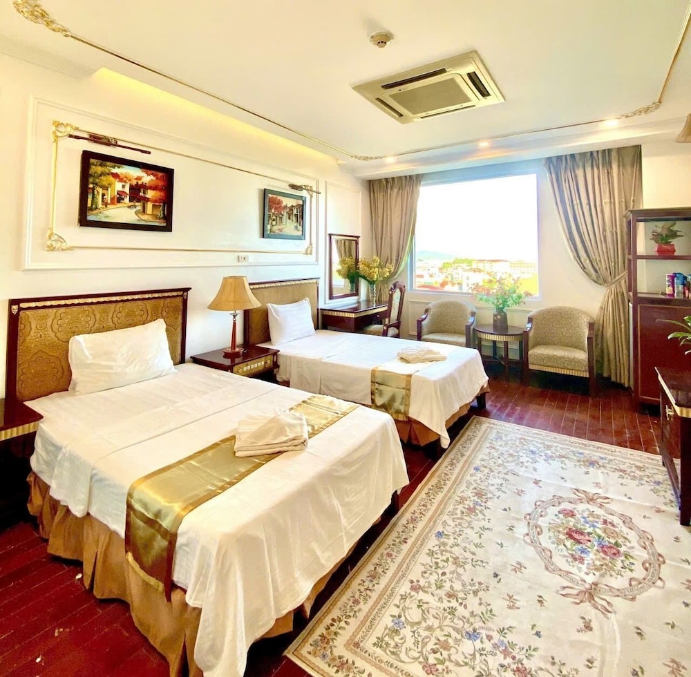 Deluxe Double Room, City View