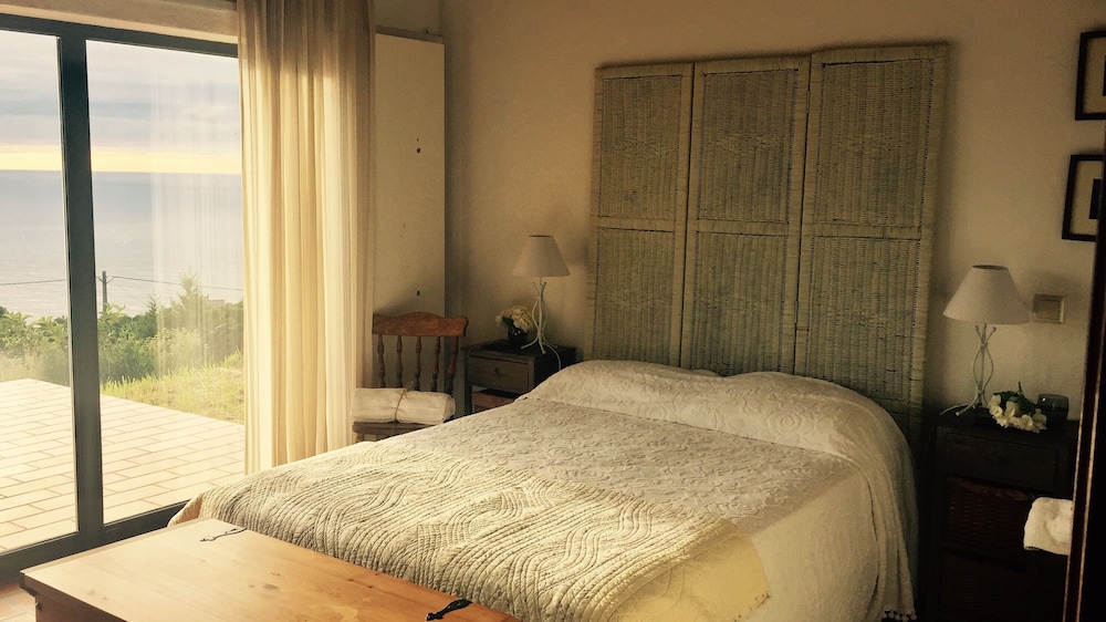 Villa, 2 Bedrooms, Sea View photo 3