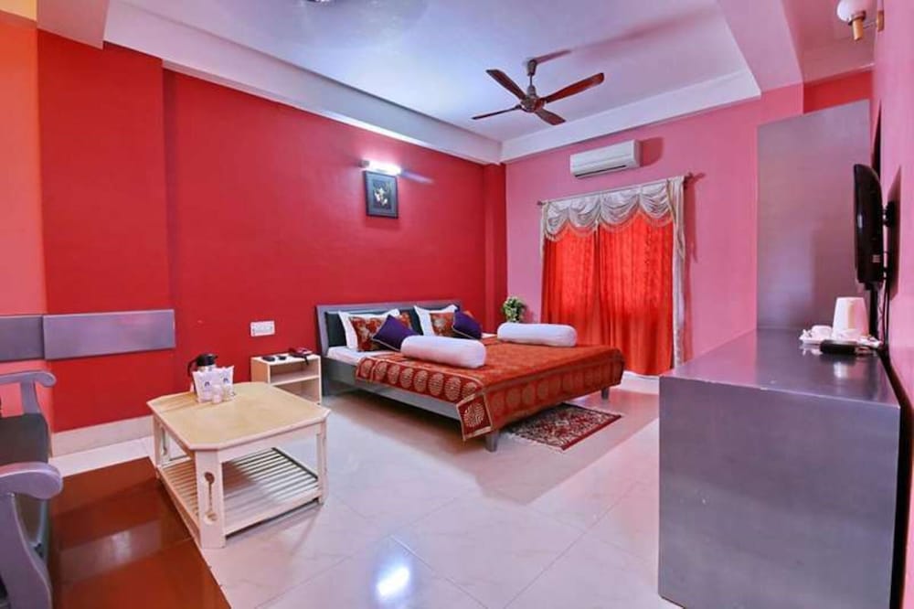 Standard Double Room, City View - Photo 5