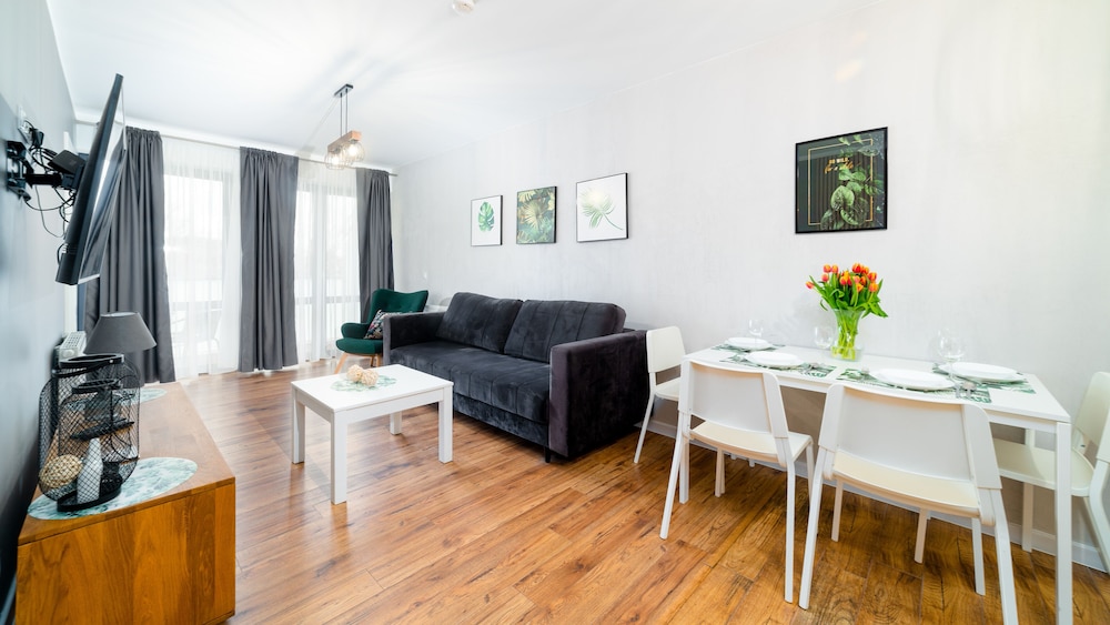 Apartment (17)