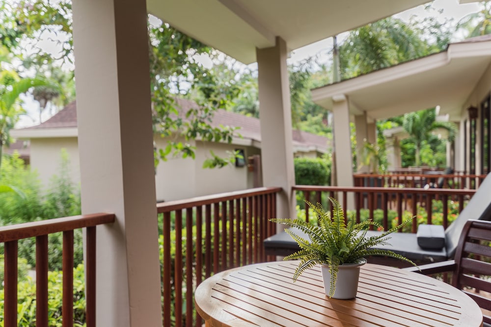 Garden Villa photo 2